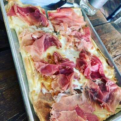 Riviera Focacceria Italiana