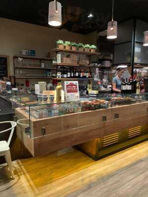 Riviera Focacceria Italiana