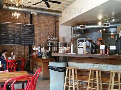 Bang Bang Pie & Biscuits