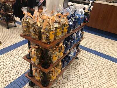 Ghirardelli Ice Cream & Chocolate Shop