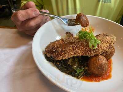 Jax Fish House & Oyster Bar