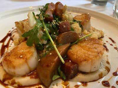 Jax Fish House & Oyster Bar