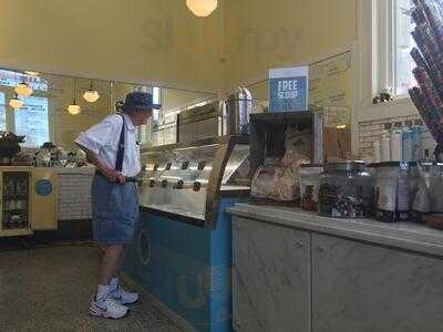 Milkbox Ice Creamery