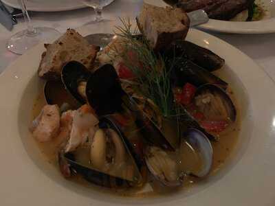 Higgins Restaurant And Bar