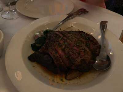 Higgins Restaurant And Bar