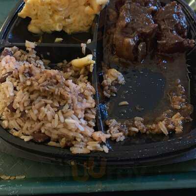 Flavas International Grill