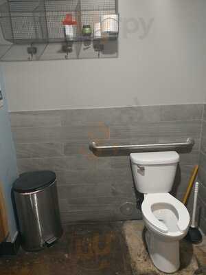 Fixture Kitchen & Social Lounge