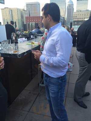 Brick House Tavern + Tap