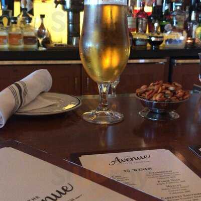 The Avenue Steak Tavern