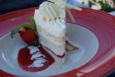 Salty's On The Columbia River