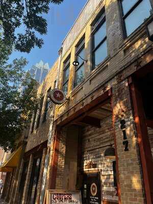 Cooper’s Old Time Pit Bar-b-que