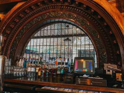 Square One Brewery & Distillery