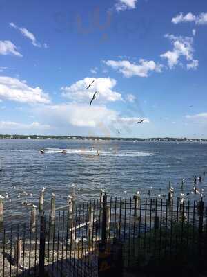 Tony's Pier Restaurant