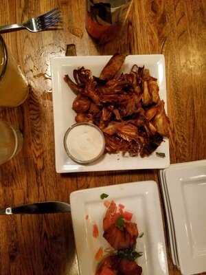 Crave Kitchen And Bar