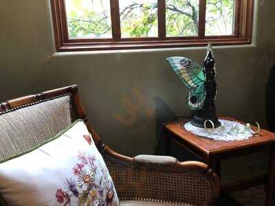 The St. James Tearoom