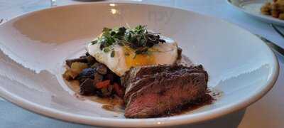 Eiffel Tower Restaurant At Paris Las Vegas