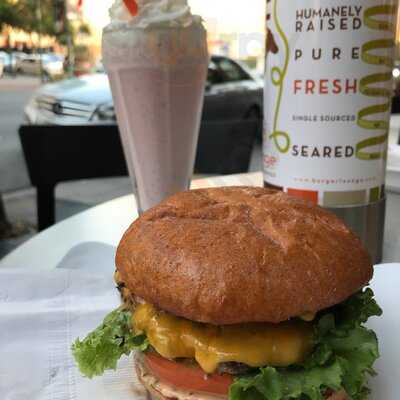 Burger Lounge