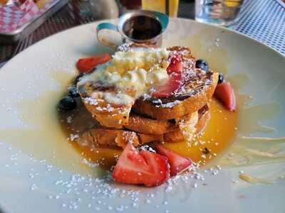 Bacon Social House - Sunny Side