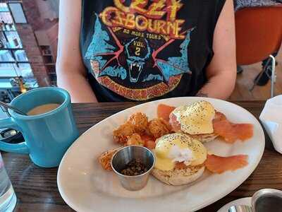 Bacon Social House - Sunny Side