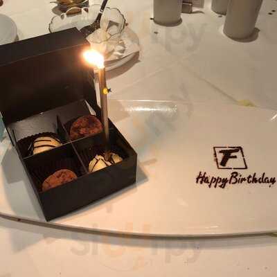 Fleming's Prime Steakhouse & Wine Bar