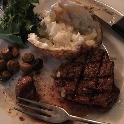 Edge Of Texas Steakhouse And Saloon