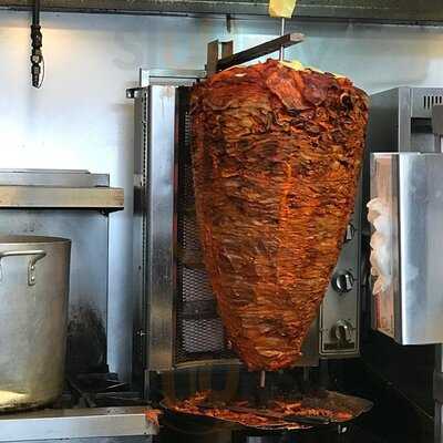 Los Guachos Taqueria