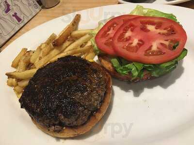 Doc B's  Restaurant + Bar