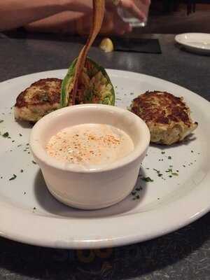 Zax Restaurant & Bar