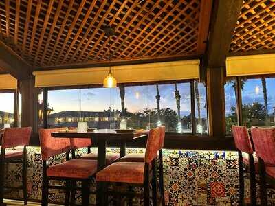 El Agave Restaurant & Tequileria