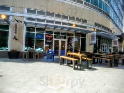 Frank & Nic's West End Grille