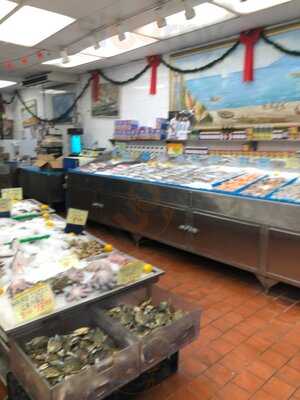 Cosenzas Fish Market