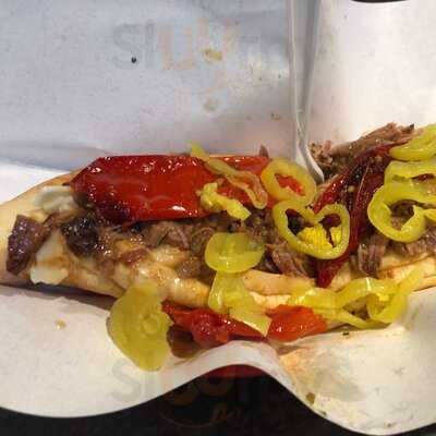 Dinic's Pork And Beef