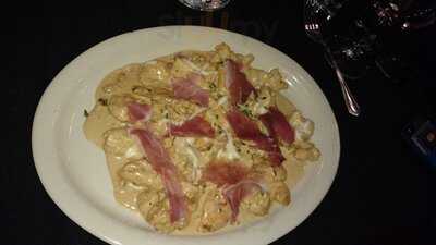 Pasqualone's Ristorante