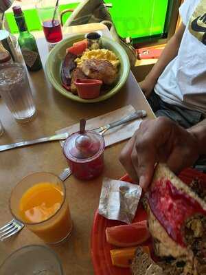 Geraldine's Counter Restaurant