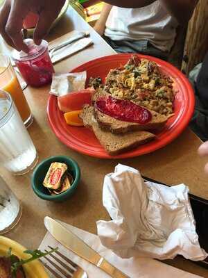 Geraldine's Counter Restaurant