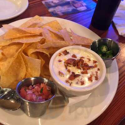 Jim 'n Nick's Bar-b-q