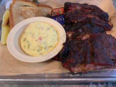 Riscky's Bar-b-q Sundance Square