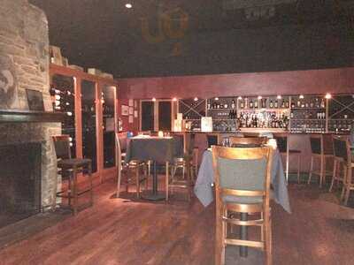 Michaelangelo's Italian Restaurant & Wine Bar