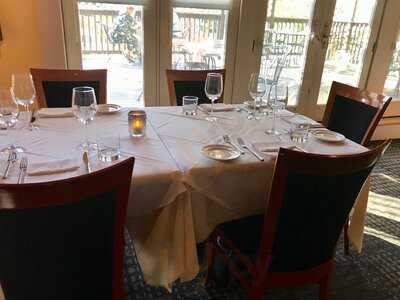 Michaelangelo's Italian Restaurant & Wine Bar