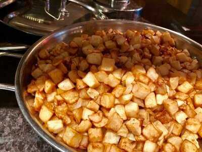 Q Kitchen | Bar - Hyatt Regency