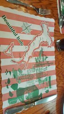 Captain's Pizzeria & Restaurant