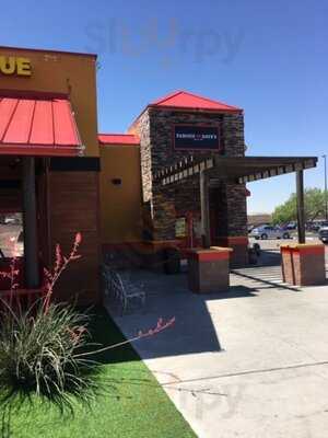 Famous Dave's Bar-b-que