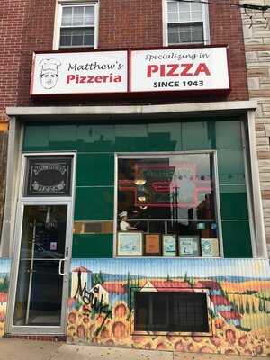 Matthew's Pizzeria