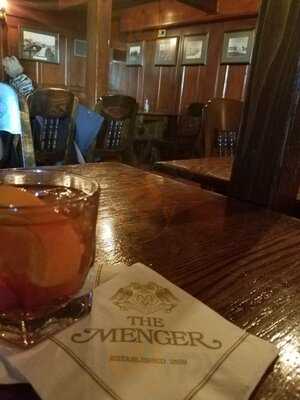Menger Bar