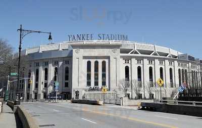 Lobel's At Yankee Stadium