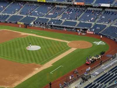Lobel's At Yankee Stadium
