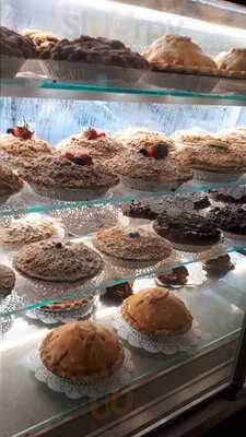 Martha's Country Bakery