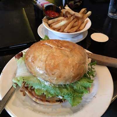 Matt The Miller's Tavern