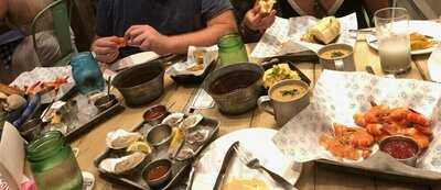 Peacemaker Lobster And Crab Co