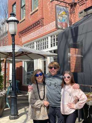 Peacemaker Lobster And Crab Co